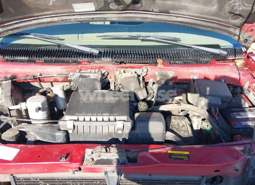 Photo 10 of 1999 Chevrolet Astro (VIN 1GNEL19W6XB104010)