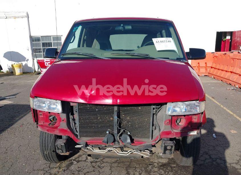 Photo 6 of 1999 Chevrolet Astro (VIN 1GNEL19W6XB104010)