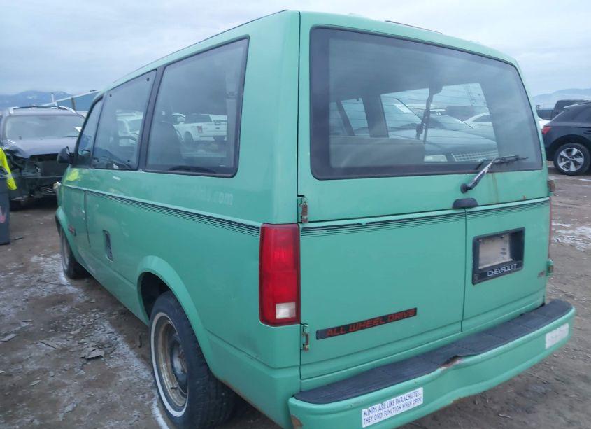 Photo 3 of 1994 Chevrolet Astro (VIN 1GNEL19W7RB218391)