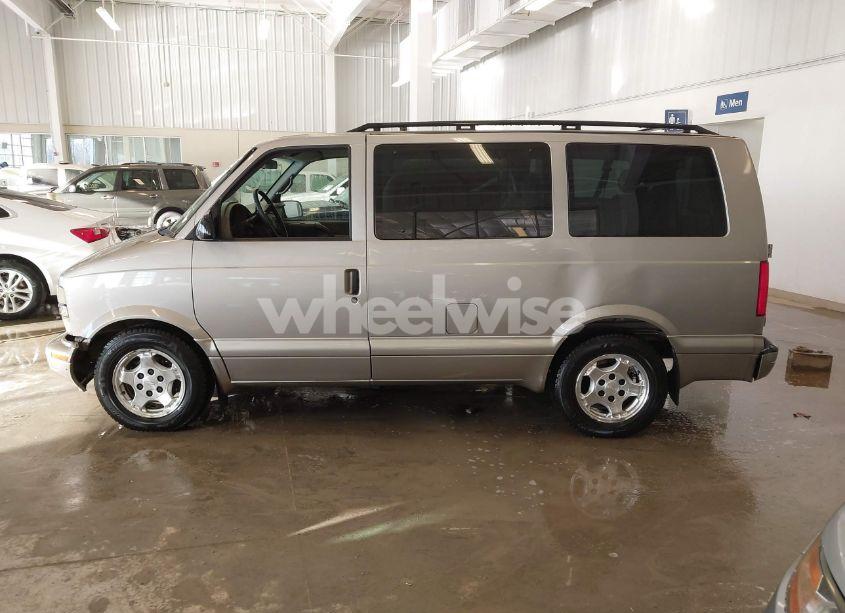 Photo 15 of 2004 Chevrolet Astro (VIN 1GNEL19X04B105416)