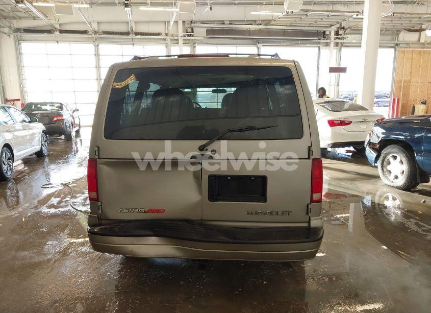 Photo 18 of 2004 Chevrolet Astro (VIN 1GNEL19X04B105416)