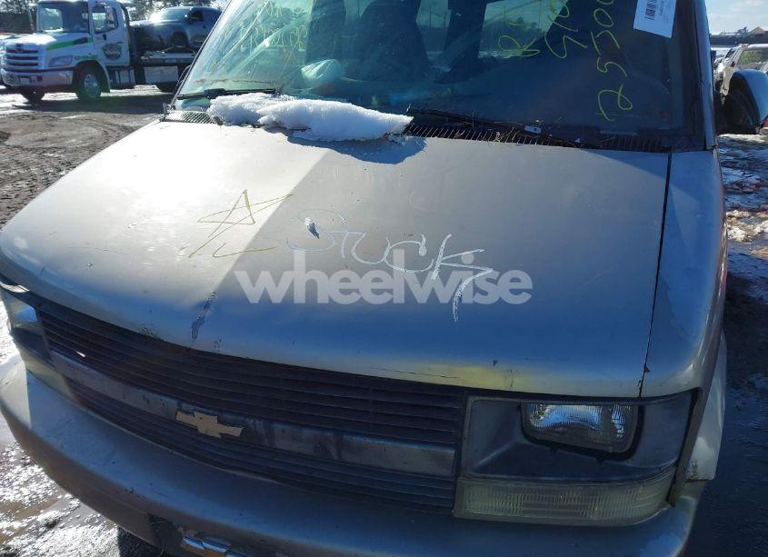 Photo 6 of 2005 Chevrolet Astro (VIN 1GNEL19X05B123979)