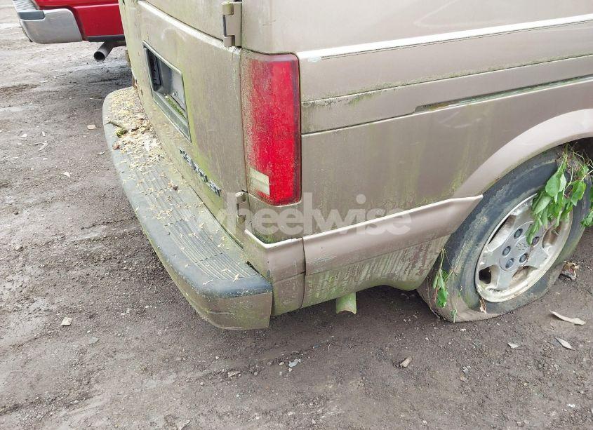 Photo 6 of 2004 Chevrolet Astro (VIN 1GNEL19X14B103027)