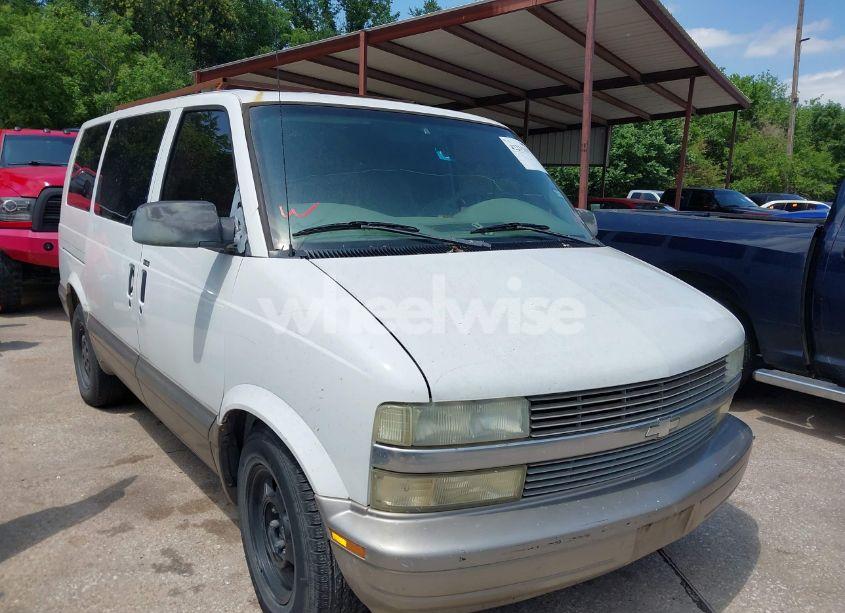 2003 Chevrolet Astro LS (VIN 1GNEL19X43B130950) main photo