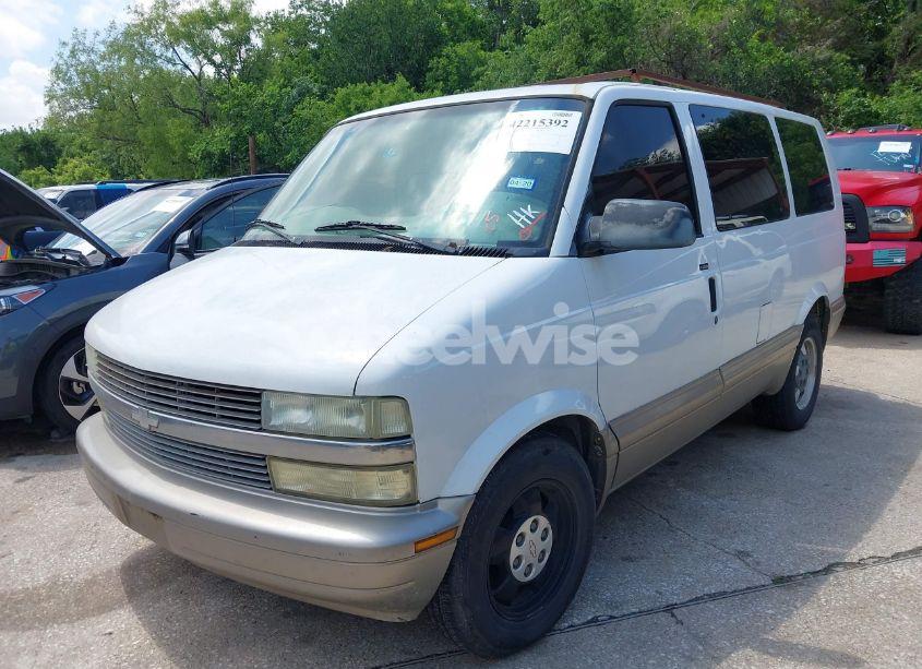 Photo 2 of 2003 Chevrolet Astro LS (VIN 1GNEL19X43B130950)