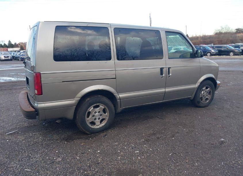 Photo 4 of 2004 Chevrolet Astro (VIN 1GNEL19X64B124214)