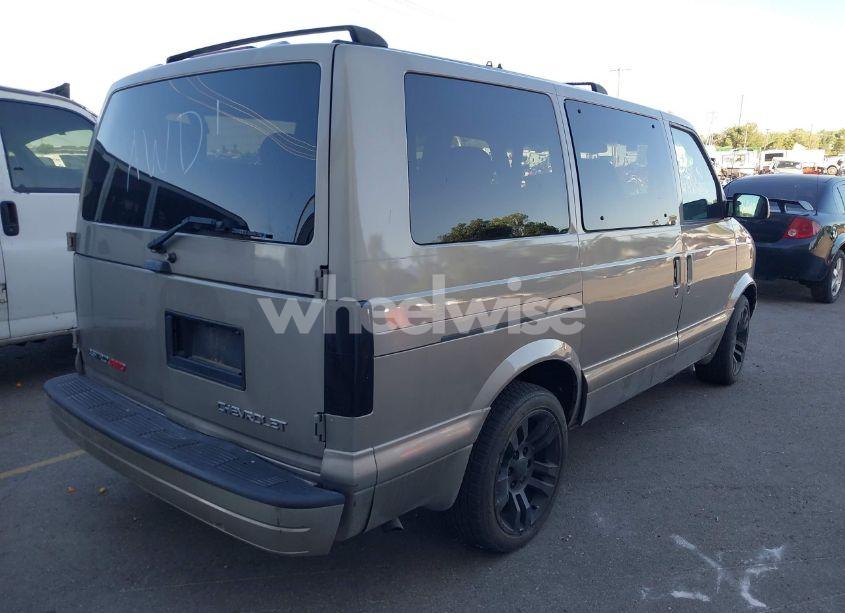 Photo 4 of 2004 Chevrolet Astro (VIN 1GNEL19X74B125338)