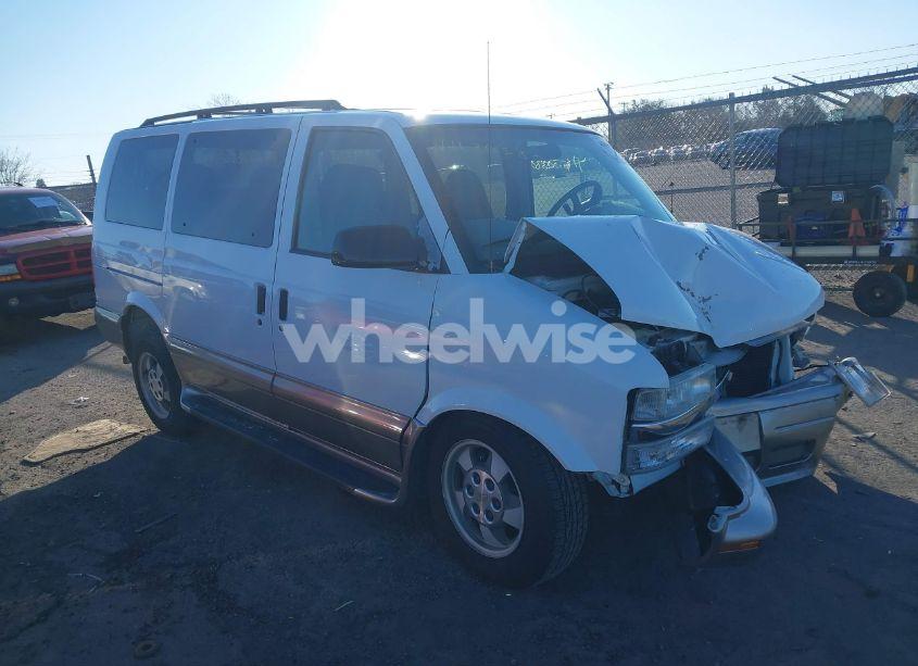 2003 Chevrolet Astro LS (VIN 1GNEL19X83B148822) main photo