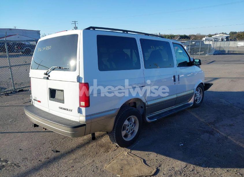 Photo 4 of 2003 Chevrolet Astro LS (VIN 1GNEL19X83B148822)