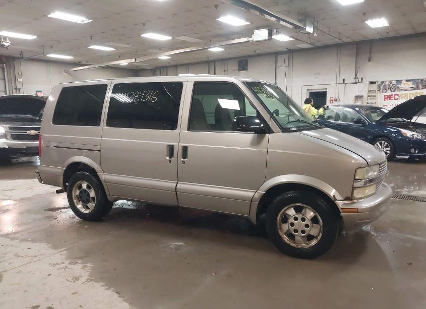 Photo 14 of 2003 Chevrolet Astro LS (VIN 1GNEL19X93B138669)