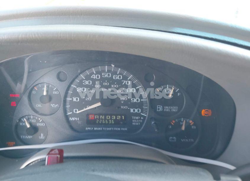 Photo 7 of 2002 Chevrolet Astro LS (VIN 1GNEL19XX2B110264)