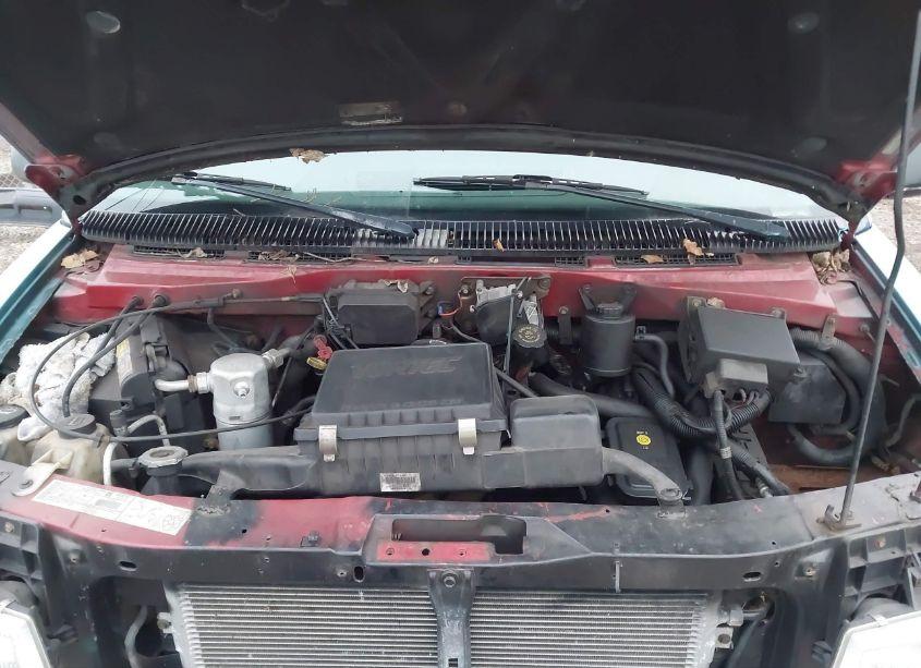 Photo 10 of 2002 Chevrolet Astro (VIN 1GNEL19XX2B117182)