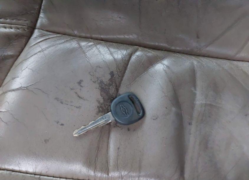 Photo 11 of 2002 Chevrolet Astro (VIN 1GNEL19XX2B117182)
