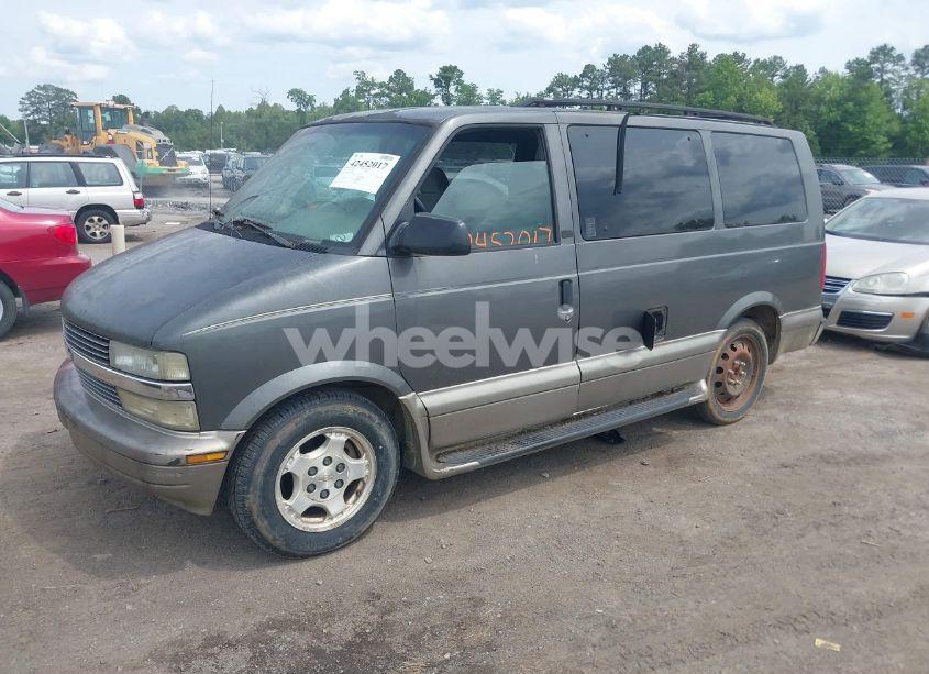Photo 2 of 2004 Chevrolet Astro (VIN 1GNEL19XX4B108761)