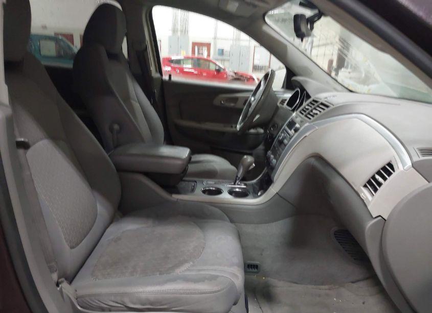 Photo 5 of 2009 Chevrolet Traverse LS (VIN 1GNER13D49S158494)