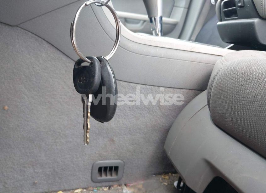 Photo 11 of 2009 Chevrolet Traverse LS (VIN 1GNER13D49S179099)