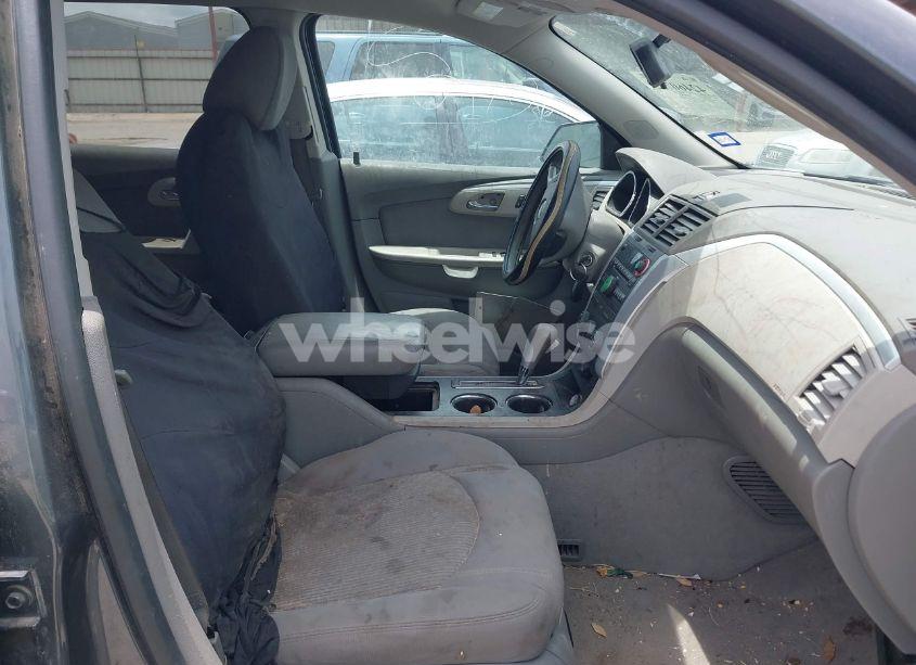 Photo 5 of 2009 Chevrolet Traverse LS (VIN 1GNER13D49S179099)