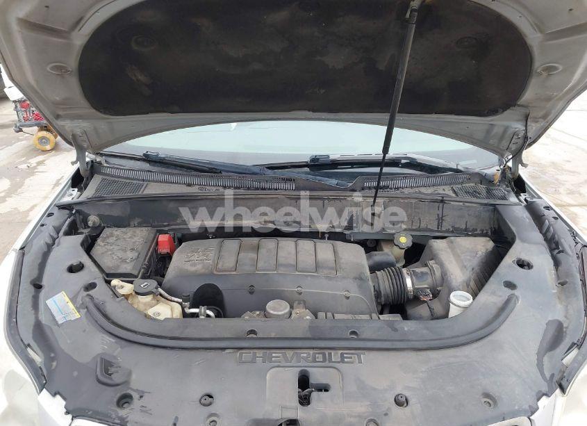 Photo 10 of 2009 Chevrolet Traverse LS (VIN 1GNER13D69S110463)