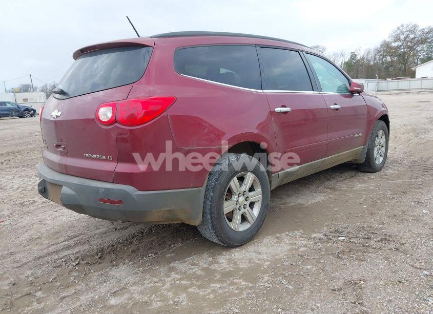 Photo 4 of 2009 Chevrolet Traverse LT (VIN 1GNER23D09S168266)