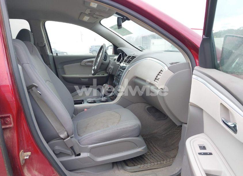 Photo 5 of 2009 Chevrolet Traverse LT (VIN 1GNER23D09S168266)