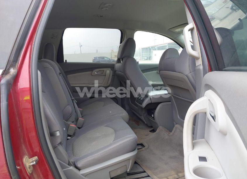 Photo 8 of 2009 Chevrolet Traverse LT (VIN 1GNER23D09S168266)