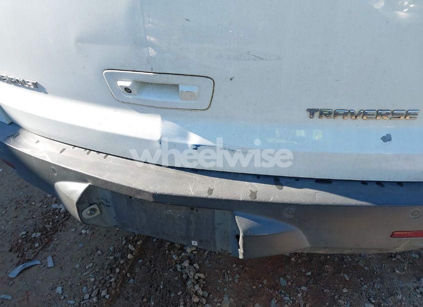 Photo 6 of 2009 Chevrolet Traverse LT (VIN 1GNER23D19S100297)