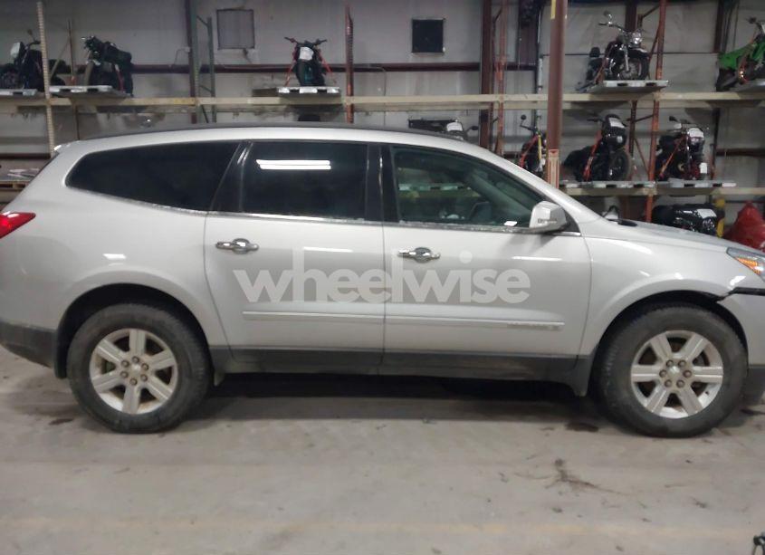 Photo 13 of 2009 Chevrolet Traverse LT (VIN 1GNER23D19S101174)