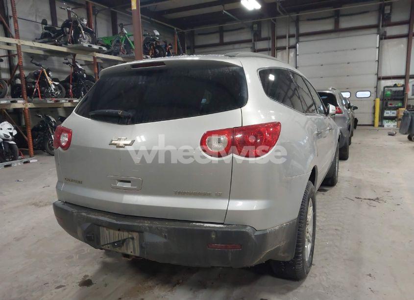 Photo 16 of 2009 Chevrolet Traverse LT (VIN 1GNER23D19S101174)