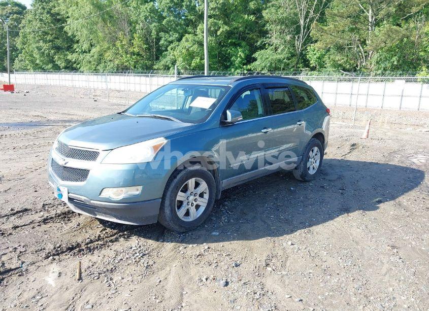 Photo 2 of 2009 Chevrolet Traverse LT (VIN 1GNER23D19S170446)