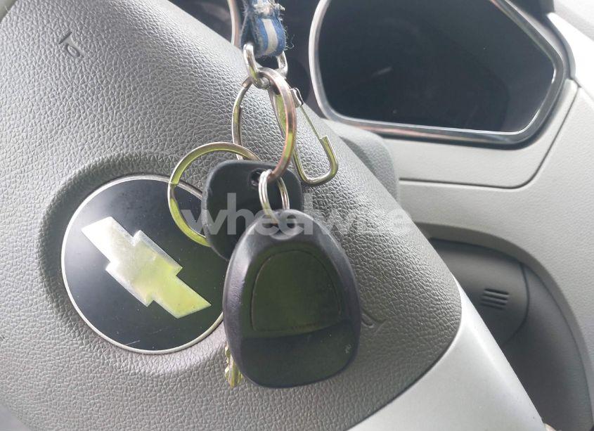 Photo 11 of 2009 Chevrolet Traverse LT (VIN 1GNER23D29S108165)