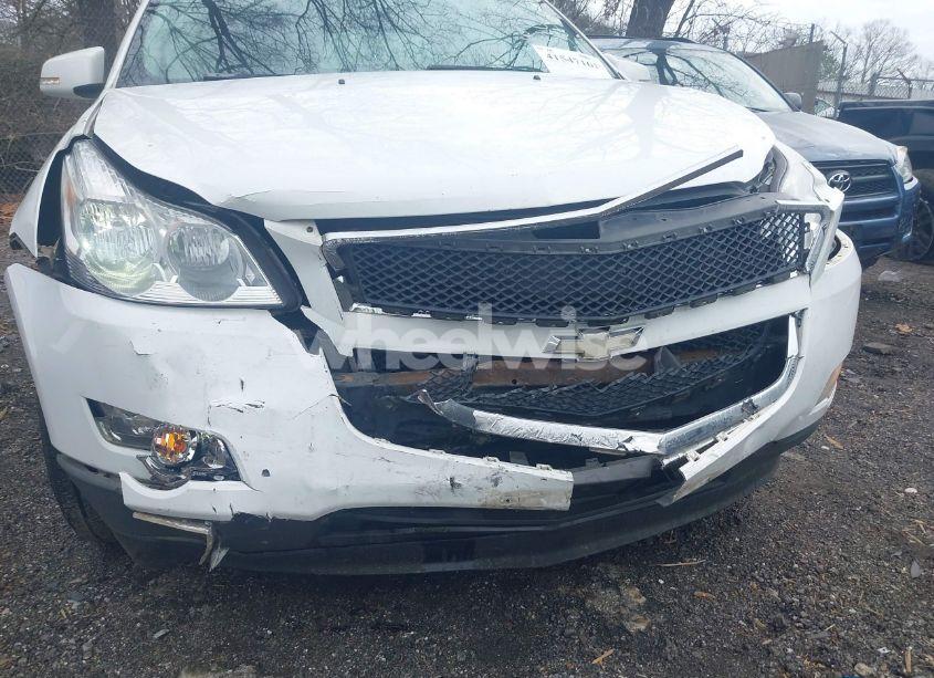 Photo 6 of 2009 Chevrolet Traverse LT (VIN 1GNER23D29S108165)