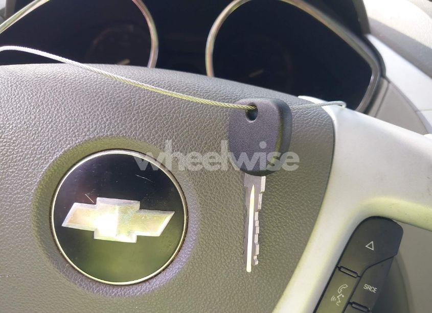 Photo 11 of 2009 Chevrolet Traverse LT (VIN 1GNER23D39S133043)