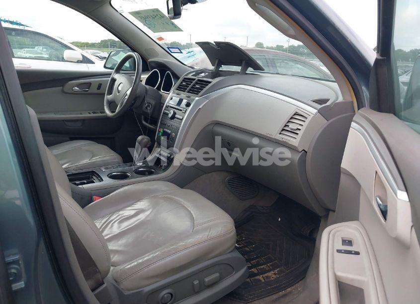 Photo 5 of 2009 Chevrolet Traverse LT (VIN 1GNER23D39S133043)