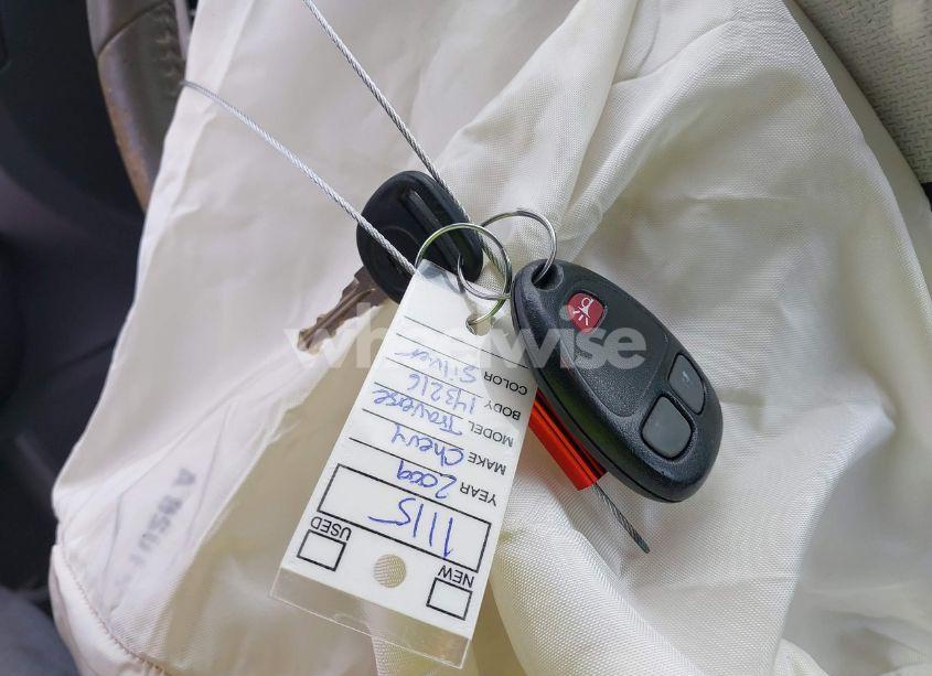 Photo 11 of 2009 Chevrolet Traverse LT (VIN 1GNER23D39S143216)