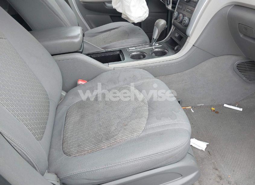 Photo 5 of 2009 Chevrolet Traverse LT (VIN 1GNER23D39S143216)