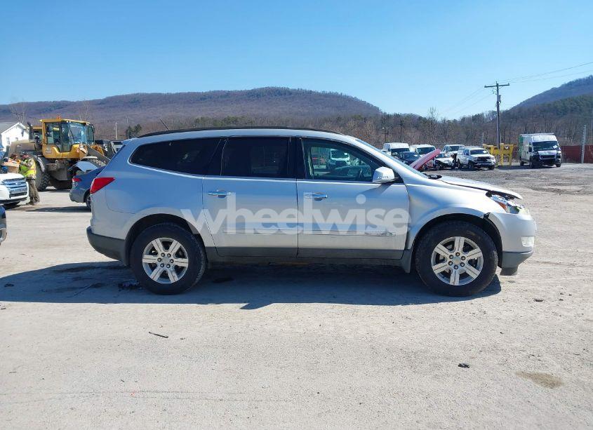 Photo 13 of 2009 Chevrolet Traverse LT (VIN 1GNER23D39S155897)