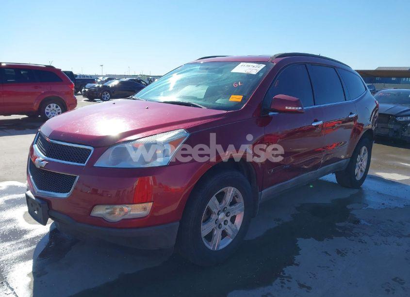 Photo 2 of 2009 Chevrolet Traverse LT (VIN 1GNER23D39S169797)