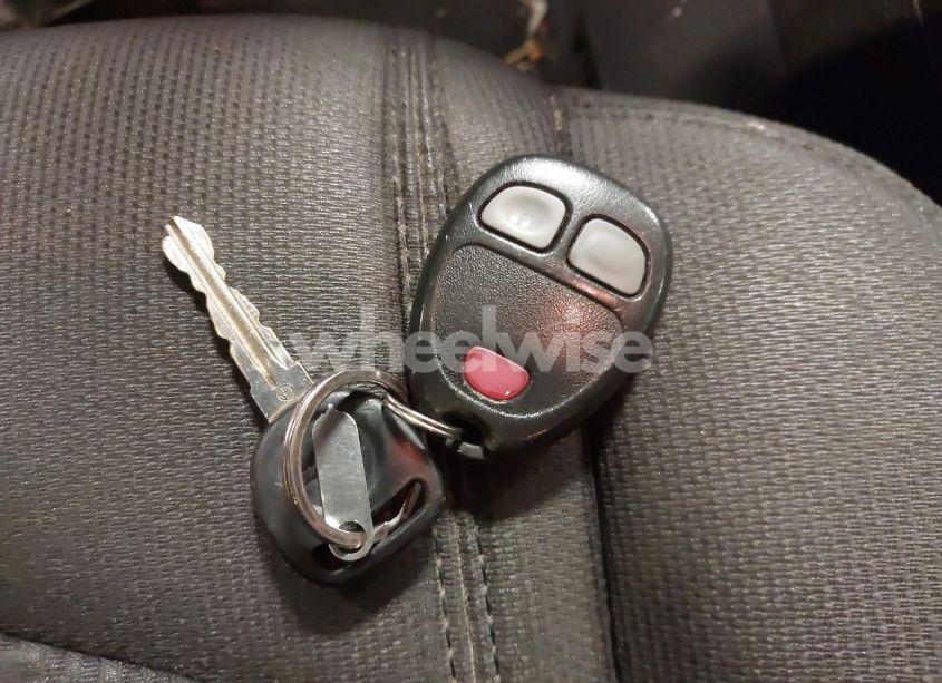 Photo 11 of 2009 Chevrolet Traverse LT (VIN 1GNER23D49S124898)