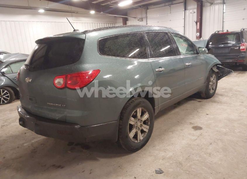 Photo 4 of 2009 Chevrolet Traverse LT (VIN 1GNER23D49S124898)