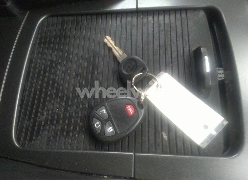 Photo 11 of 2009 Chevrolet Traverse LT (VIN 1GNER23D49S136713)