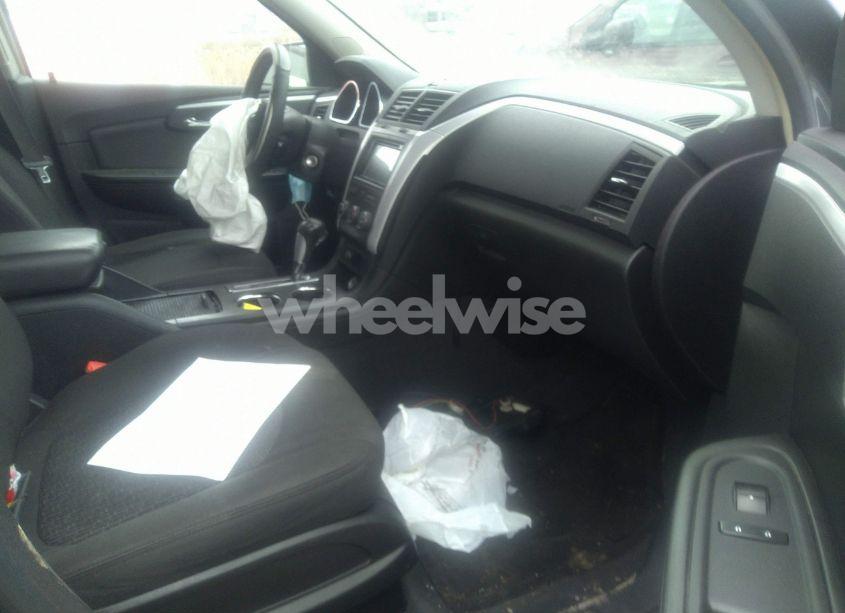 Photo 5 of 2009 Chevrolet Traverse LT (VIN 1GNER23D49S136713)