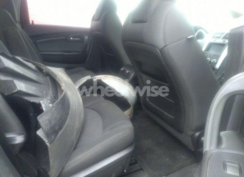 Photo 8 of 2009 Chevrolet Traverse LT (VIN 1GNER23D49S136713)