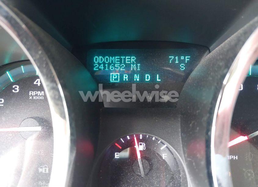 Photo 7 of 2009 Chevrolet Traverse LT (VIN 1GNER23D49S137876)