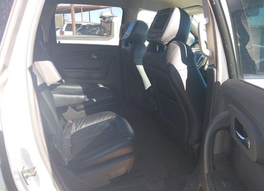 Photo 8 of 2009 Chevrolet Traverse LT (VIN 1GNER23D59S120276)