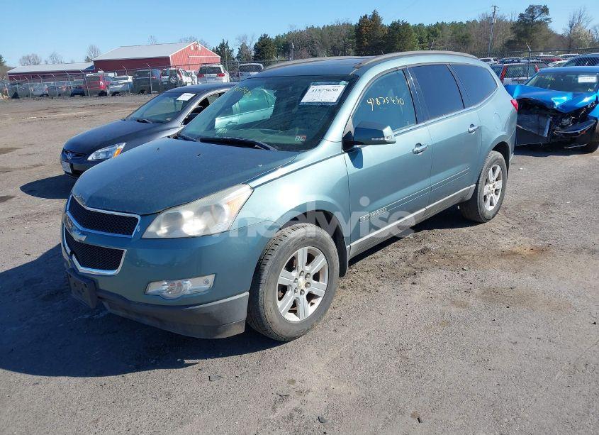 Photo 2 of 2009 Chevrolet Traverse LT (VIN 1GNER23D59S129026)