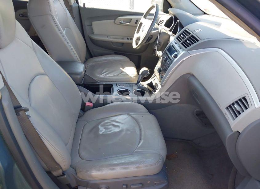 Photo 5 of 2009 Chevrolet Traverse LT (VIN 1GNER23D59S129026)