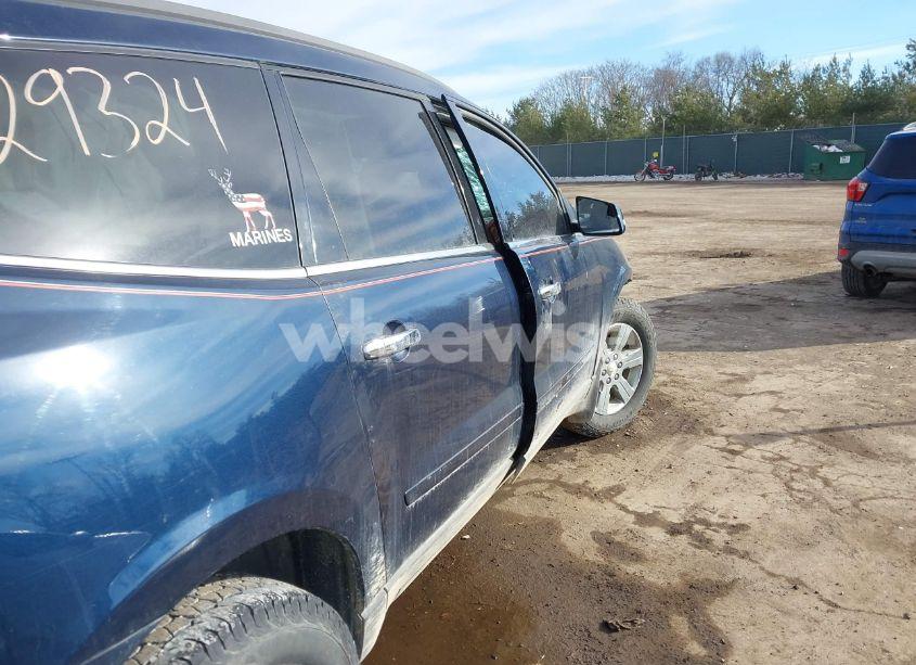 Photo 6 of 2009 Chevrolet Traverse LT (VIN 1GNER23D59S135392)