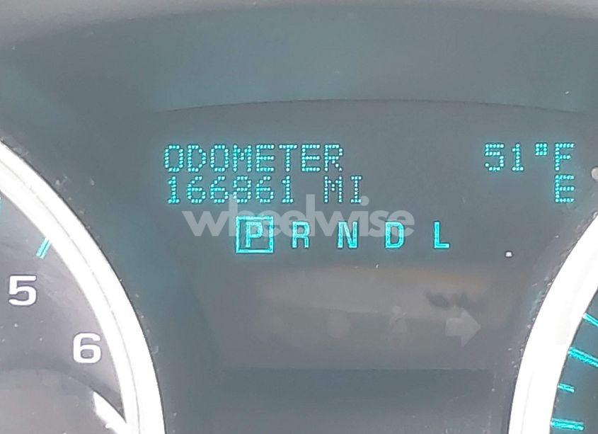 Photo 15 of 2009 Chevrolet Traverse LT (VIN 1GNER23D59S156176)