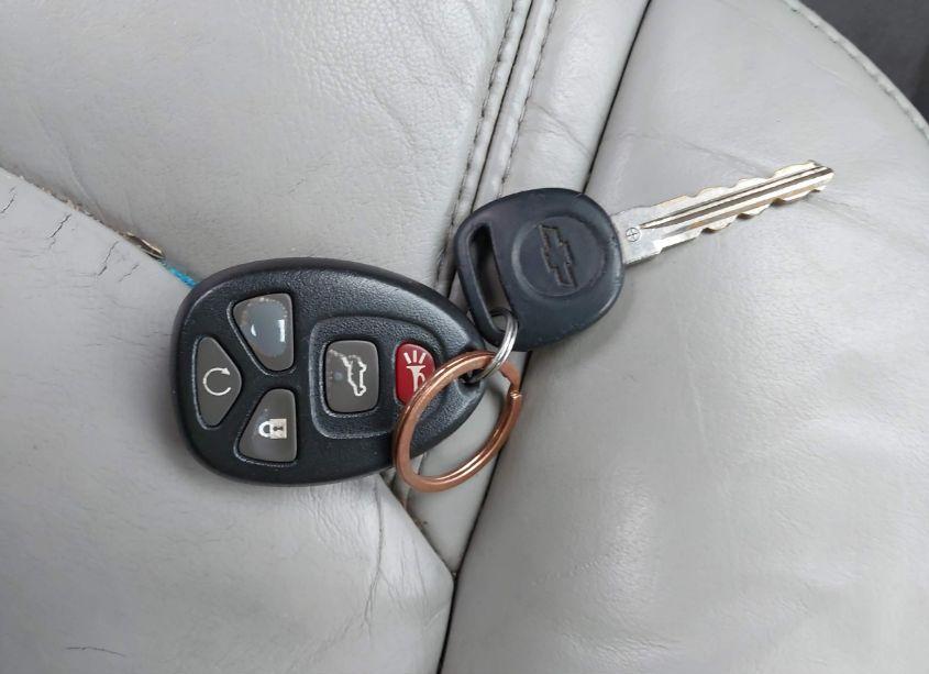 Photo 11 of 2009 Chevrolet Traverse LT (VIN 1GNER23D79S162190)