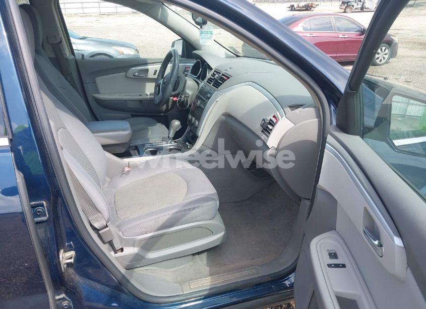 Photo 5 of 2009 Chevrolet Traverse LT (VIN 1GNER23D79S171424)